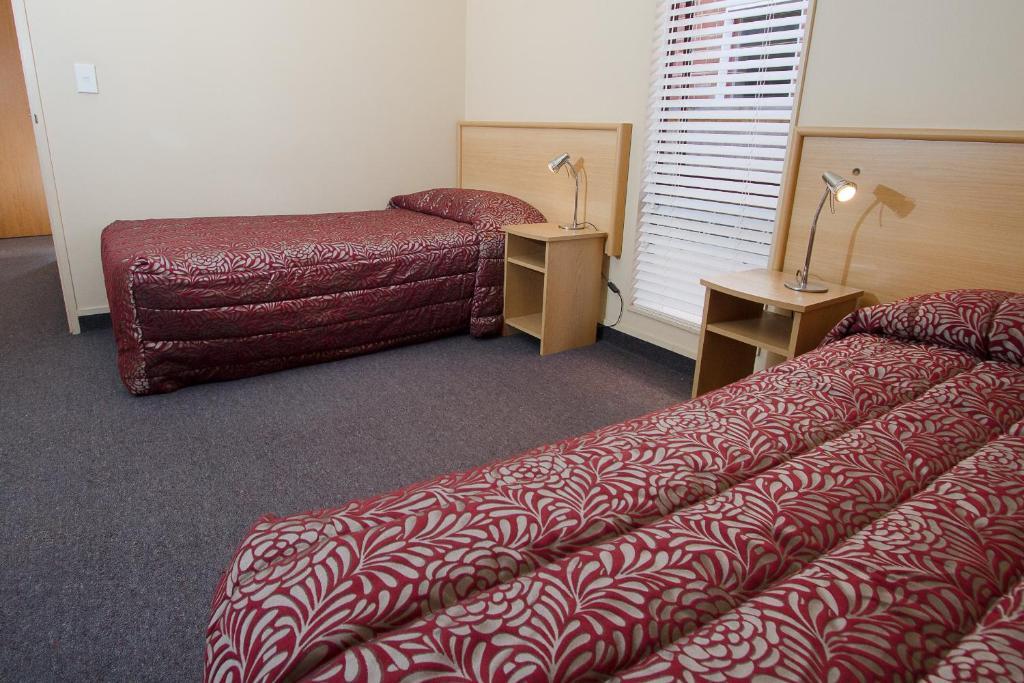 Alhambra Oaks Motor Lodge Dunedin Værelse billede