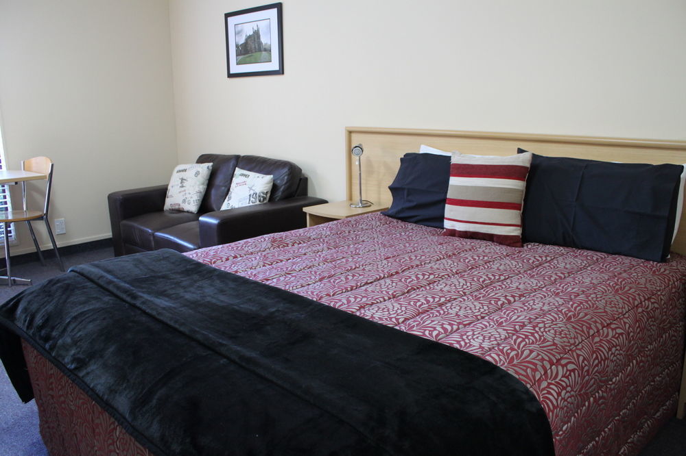 Alhambra Oaks Motor Lodge Dunedin Eksteriør billede