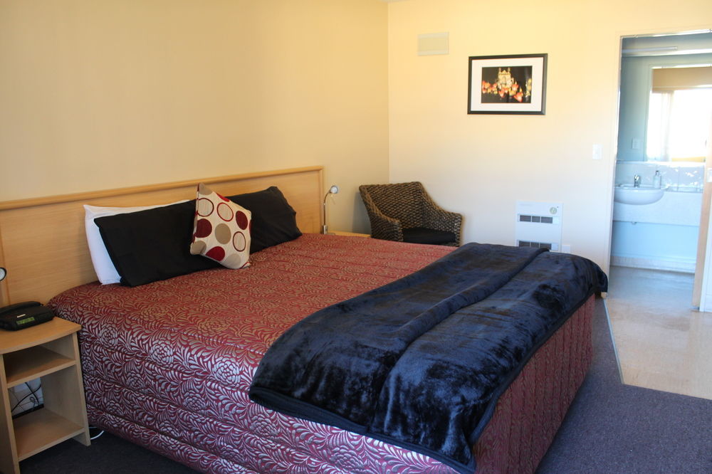 Alhambra Oaks Motor Lodge Dunedin Eksteriør billede