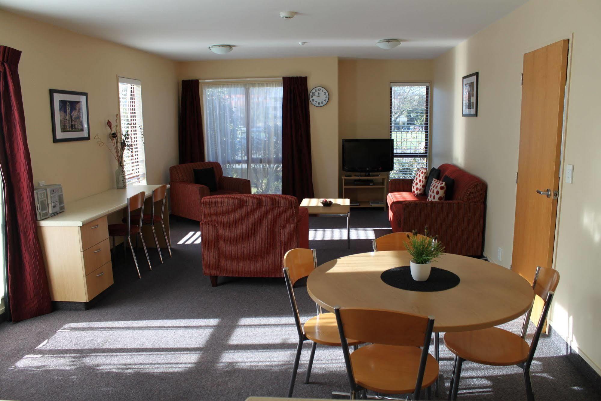 Alhambra Oaks Motor Lodge Dunedin Eksteriør billede