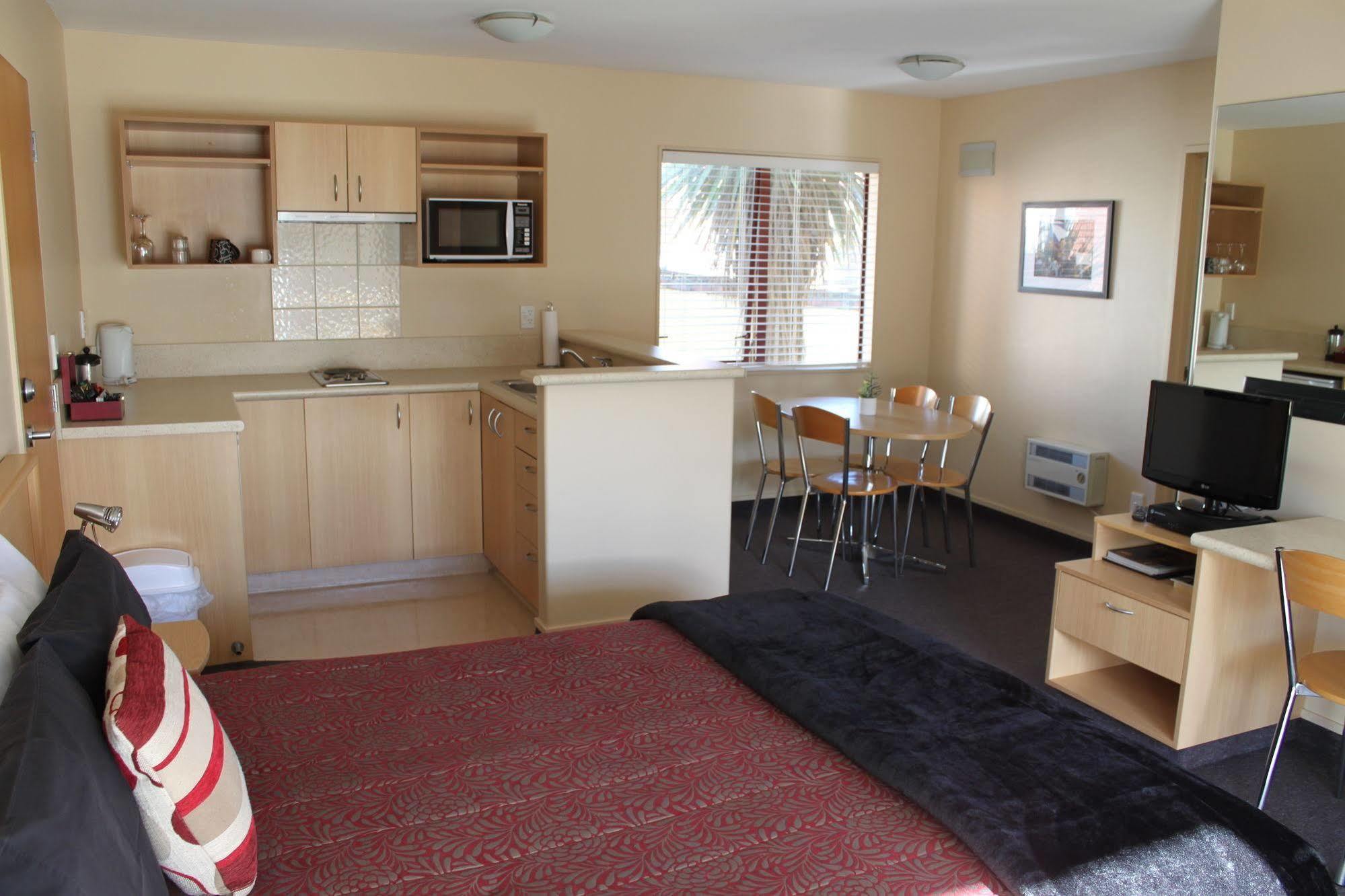 Alhambra Oaks Motor Lodge Dunedin Eksteriør billede