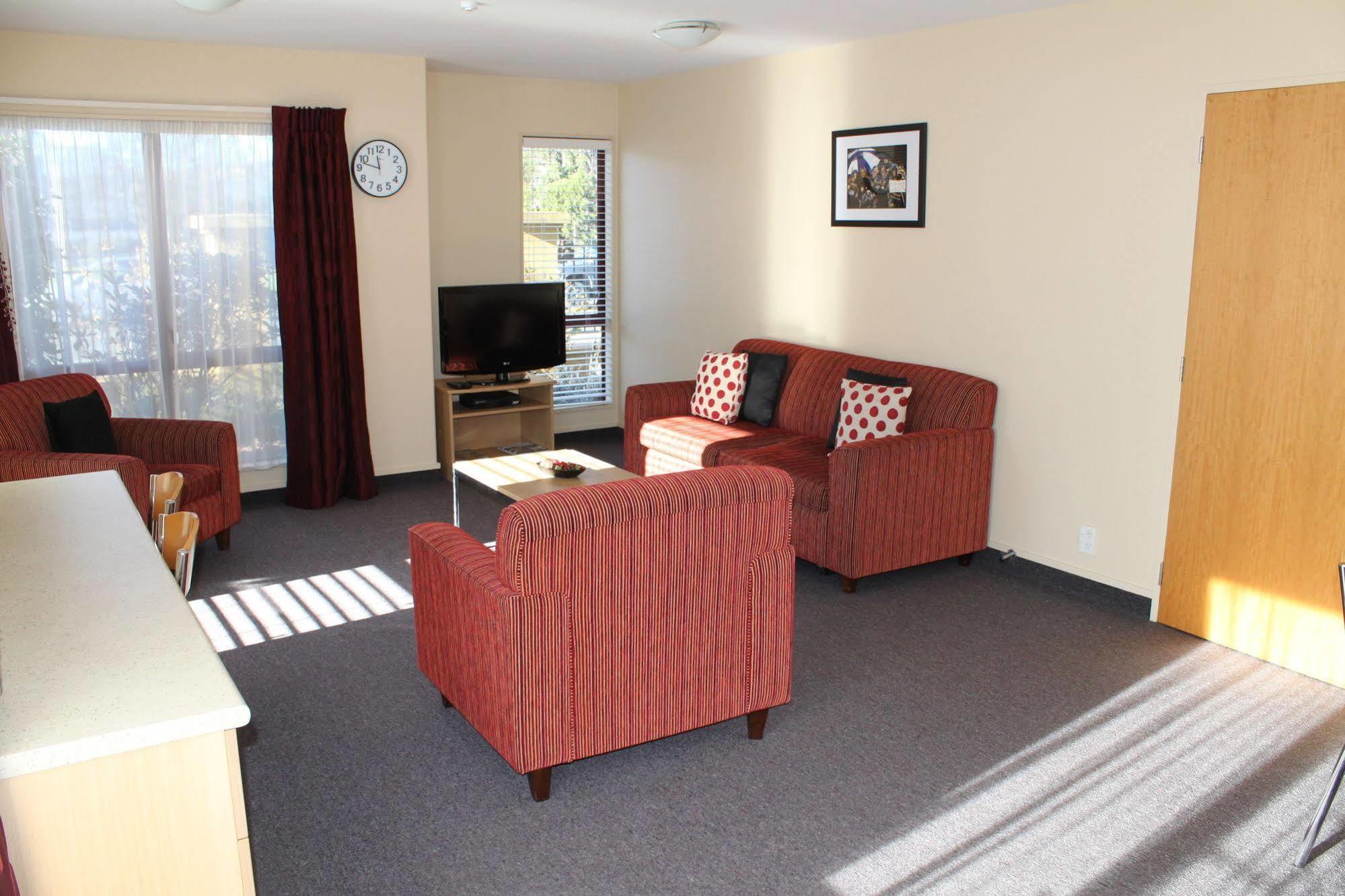 Alhambra Oaks Motor Lodge Dunedin Eksteriør billede